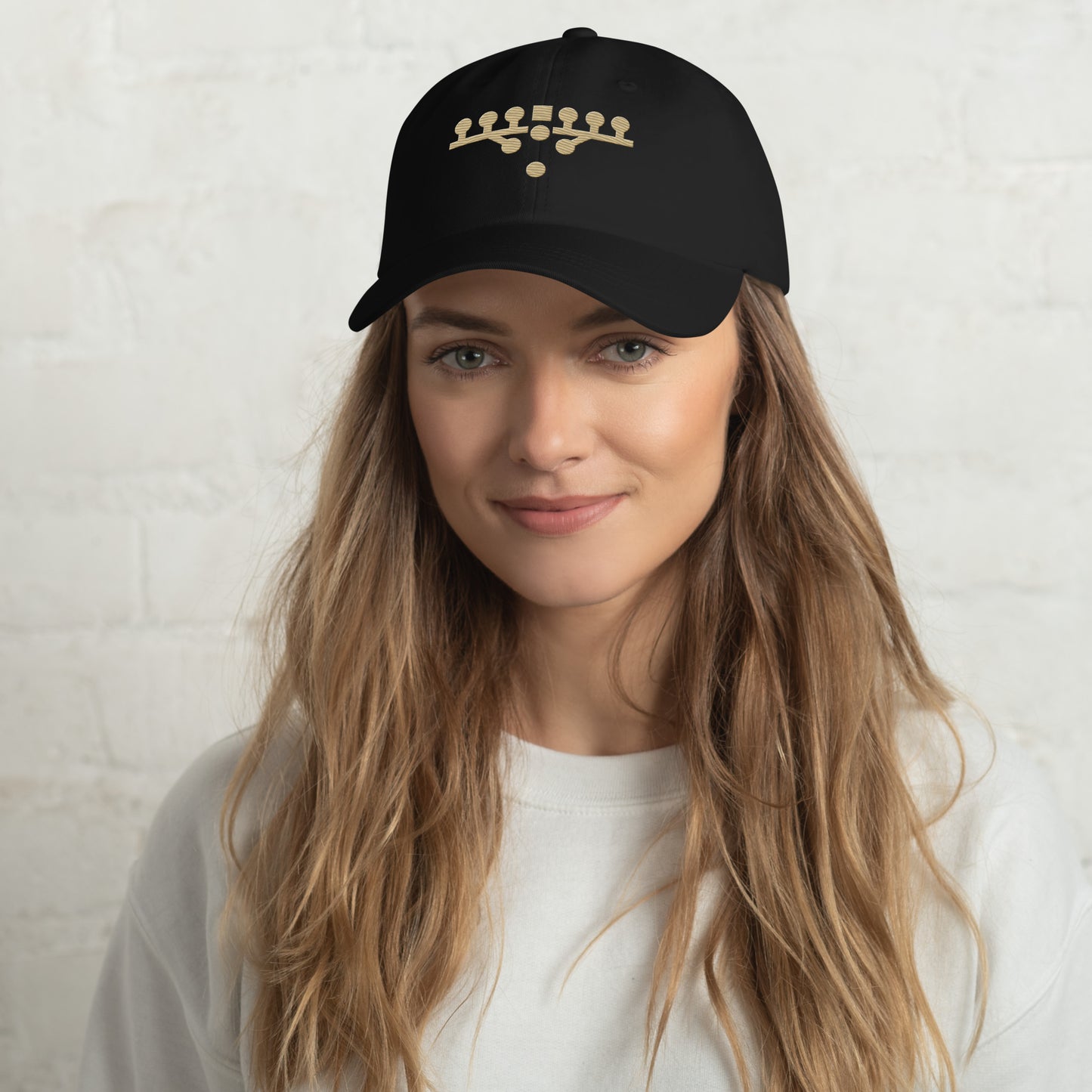 Victory Kneel Dad hat - Black & Gold